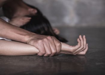 Βίαζαν και εξέδιδαν 37χρονη στη Λευκάδα – News.gr