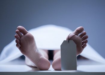Υπάλληλος νεκροτομείου έκανε σεξ με πτώμα ανήλικης – News.gr