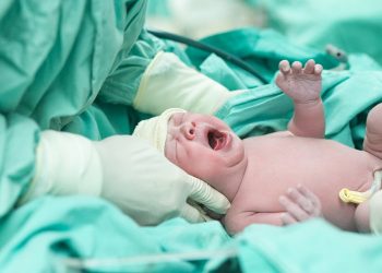 Σε πόσες δόσεις θα καταβληθεί το ποσό των 2.000 ευρώ – News.gr