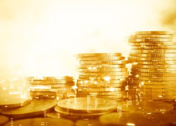 Είχε κερδίσει το λαχείο και τώρα ανακάλυψε δοχείο με 2.500 αρχαία νομίσματα – News.gr