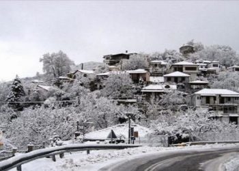 «Στα λευκά» το Πήλιο | naftemporiki.gr