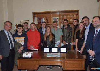 ΝΕΑ ΦΙΓΑΛΕΙΑ: Με επιτυχία η εκδήλωση για τη βράβευση του ΓΕΛ Νέας Φιγαλείας (φωτος)