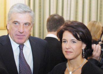 Παραπομπή σε δίκη για το ζεύγος Παπαντωνίου προτείνει ο εισαγγελέας – News.gr