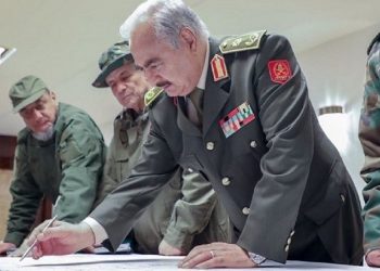 Ταξίδι-μυστήριο στην Αθήνα από τον Λίβυο στρατηγό Χαφτάρ – News.gr