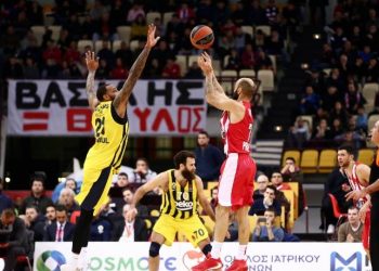 Ολυμπιακός - Φενέρμπαχτσε: Λύγισαν οι «ερυθρόλευκοι» στο ΣΕΦ