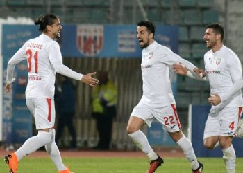 Super League: «Διπλό» για Ευρώπη η Ξάνθη στο Βόλο