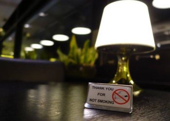 Ποια πόλη έχει την πρωτιά στην τήρηση του αντικαπνιστικού νόμου