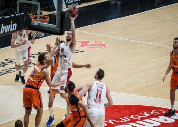 Euroleague: Ηρωικό διπλό μέσα στη Βαλένθια για τον Ολυμπιακό