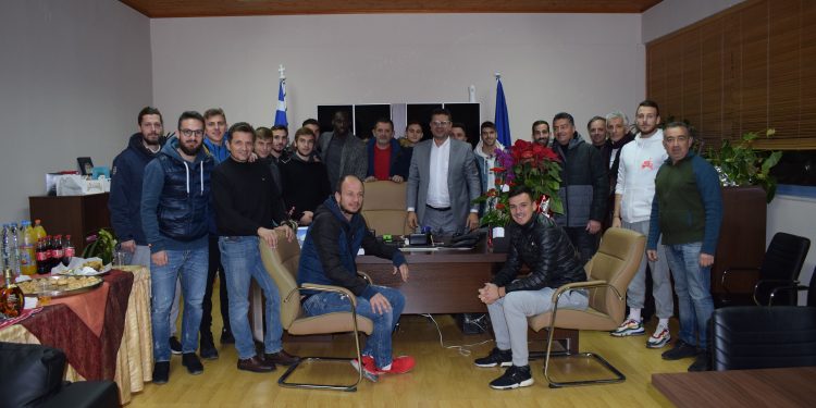ΓΙΑΝΝΗΣ ΛΕΝΤΖΑΣ: “Σας ευχαριστώ χίλιες φορές, σας ευχαριστώ μέσα από τη καρδιά μου..”(φωτος)