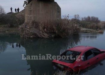 Έριξαν από τη γέφυρα στο ποτάμι του Σπερχειού κλεμμένα αυτοκίνητα – Newsbeast
