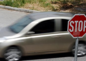 Εκπνέει σήμερα η προθεσμία για τέλη κυκλοφορίας, πινακίδες