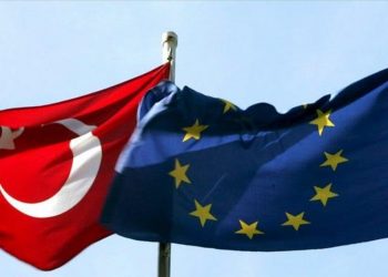 «Έντονη ανησυχία» της Ε.Ε. για την απόφαση της Άγκυρας να αναπτύξει στρατεύματα στη Λιβύη