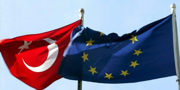 «Έντονη ανησυχία» της Ε.Ε. για την απόφαση της Άγκυρας να αναπτύξει στρατεύματα στη Λιβύη