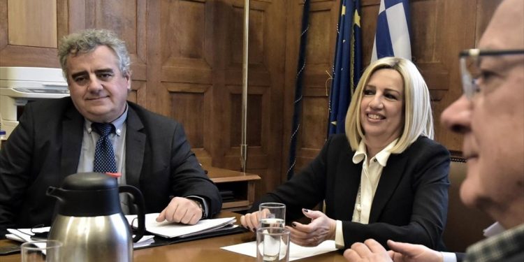 Φ. Γεννηματά: Να διασφαλιστεί η λειτουργία των Ναυπηγείων Ελευσίνας