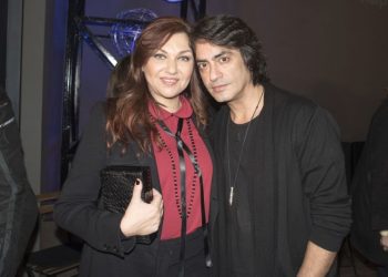 Έδεσαν και λήστεψαν Καίτη Γαρμπή και Διονύση Σχοινά – News.gr