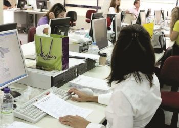 Νέο ασφαλιστικό: Τι αλλάζει για μπλοκάκια, αποδείξεις δαπάνης, ΙΚΕ