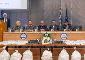 Πειραιάς: Πάνω από ένας τόνος χασίς σε κοντέινερ με προορισμό τη Λιβύη