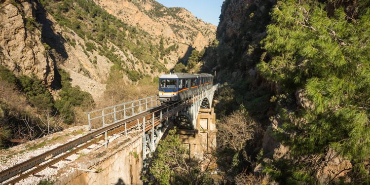 Οδοντωτός, ένα μαγευτικό ταξίδι μέσα στην άγρια φύση – Newsbeast