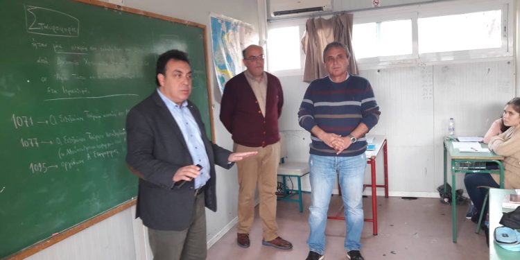 ΔΗΜΟΣ ΠΥΡΓΟΥ: Επίσκεψη Αντωνακόπουλου στις σχολικές δομές του Καράτουλα