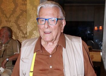 Νέο ιατρικό ανακοινωθέν – Νοσηλεύεται για 15η ημέρα στην Εντατική – News.gr