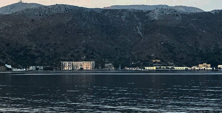 Τούρκοι επιχειρηματίες αγοράζουν παράνομα γη στη Λέρο