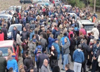 Διαμαρτυρίες στα νησιά κατά της επίταξης χώρων για τις νέες δομές φιλοξενίας