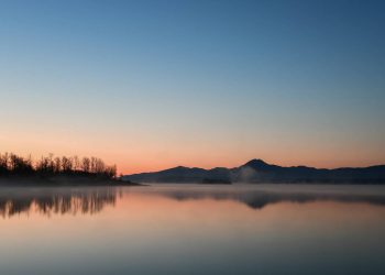 Ανατολή στη λίμνη Πλαστήρα – Newsbeast