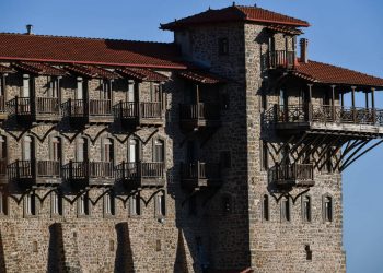 Η Μονή που μοιάζει με «κορώνα του θεσσαλικού κάμπου» – Newsbeast