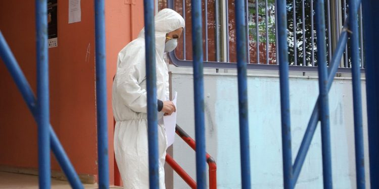 «Το σύστημα υγείας παρά τα προβλήματα είναι εξελιγμένο και θα ανταποκριθεί στην επιδημία του νέου κοροναϊού»