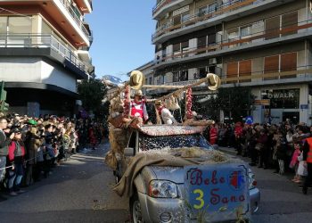1η ΑΠΟΚΡΙΑ ΣΤΟΝ ΠΥΡΓΟ: Ξεπέρασε κάθε προσδοκία η καρναβαλική παρέλαση στην πρωτεύουσα του νομού (φωτος και βίντεο)
