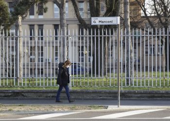 Σε καθεστώς καραντίνας η Βόρεια Ιταλία λόγω του θανατηφόρου ιού – News.gr