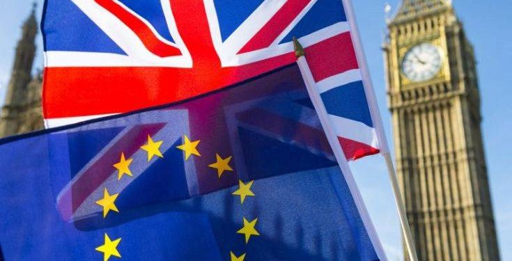 Τι πρέπει να γνωρίζουν οι Έλληνες στη Βρετανία και οι Βρετανοί στην Ελλάδα μετά το Brexit