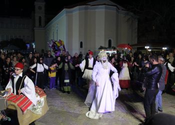 ΔΗΜΟΣ ΗΛΙΔΑΣ: Εντυπωσιακό ξεκίνημα για το Καρναβάλι της Αμαλιάδας (φωτος)