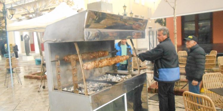 Η Ηλεία τίμησε το έθιμο της Τσικνοπέμπτης (φωτος)