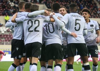 Πέρασε από τη Λάρισα (2-1) ο ΠΑΟΚ