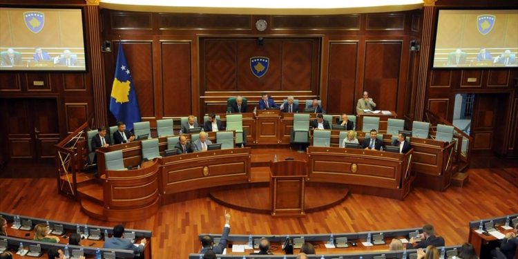 Ανακοινώθηκε η κυβέρνηση συνασπισμού στο Κόσοβο