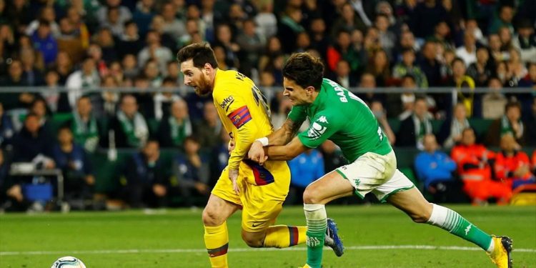 Έμεινε «ζωντανή» στη μάχη του τίτλου η Μπαρτσελόνα