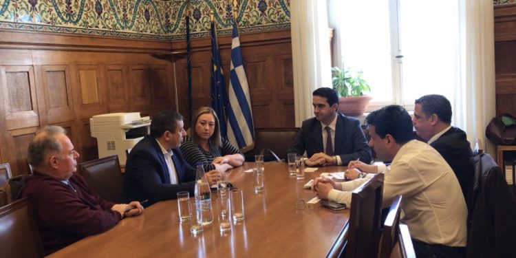 ΜΙΧΑΛΗΣ ΚΑΤΡΙΝΗΣ: Συνάντηση με τους εκπροσώπους των δανειοληπτών στη Βουλή