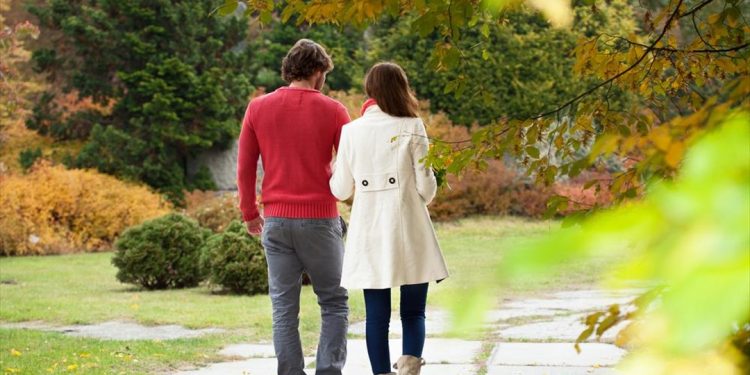 Ημέρα του Αγίου Βαλεντίνου: Οι συνήθειες των Ελλήνων καταναλωτών