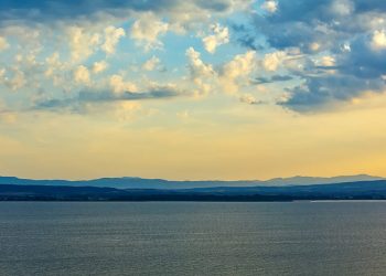 Τοπίο γαλήνης στη Βόλβη – Newsbeast