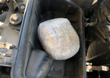 Αμαλιάδα: Είχαν κρύψει ναρκωτικά σε φίλτρο αέρα αυτοκινήτου