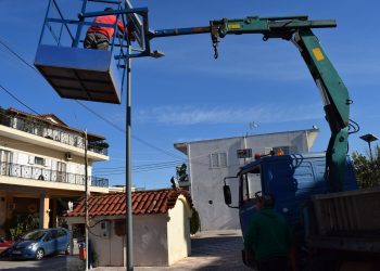 ΔΗΜΟΣ ΑΝΔΡΑΒΙΔΑΣ – ΚΥΛΛΗΝΗΣ: Έργα αντικατάστασης υπάρχοντος  ηλεκτροφωτισμού στις τρεις πλατείες του Νεοχωρίου