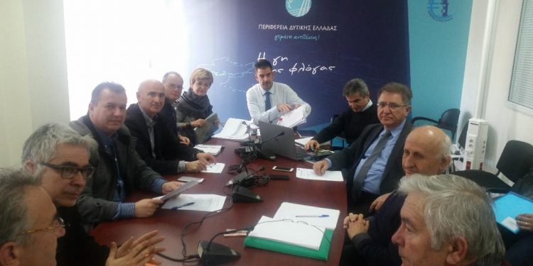 ΔΗΜΟΣ ΖΑΧΑΡΩΣ: Σύσκεψη Δημάρχου με τις τεχνικές υπηρεσίες της Περιφέρειας