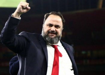 Δημοσίευμα θέλει τον Μαρινάκη να έκανε κρούση για αγορά γαλλικής ομάδας