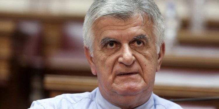 Έφυγε από τη ζωή ο πρώην πρόεδρος της Βουλής Φίλιππος Πετσάλνικος – News.gr