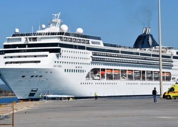 Κορονοϊός: Κρουαζιερόπλοιο σε καραντίνα στην Ελλάδα - Η ανακοίνωση της εταιρείας