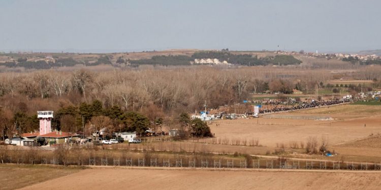 «Οι Τούρκοι στήνουν καταυλισμό 10.000 ατόμων στην Αδριανούπολη» – News.gr
