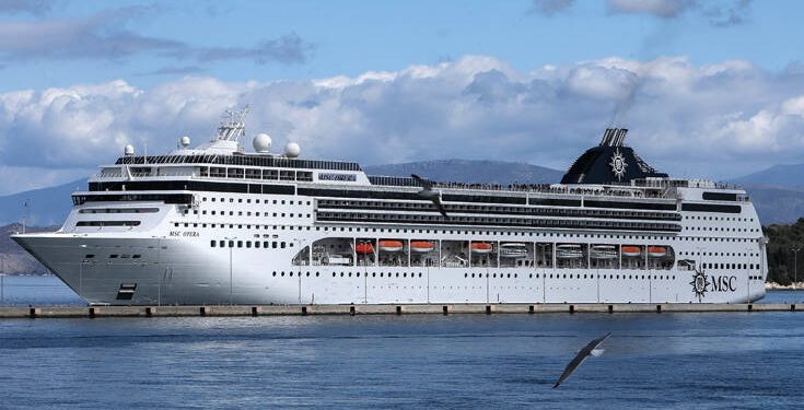 Κορονοϊός: Στην Κέρκυρα το κρουαζιερόπλοιο MSC Opera - Κατέβηκαν στο νησί 300 από τους 1.572 επιβάτες
