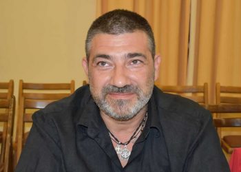 ΧΑΡΗΣ ΜΙΧΑΛΑΚΟΠΟΥΛΟΣ: “Μια ωδή στη γυναίκα”