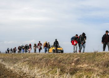 «Αν κοιμηθείς με τον διάβολο, θα ξυπνήσεις στην κόλαση» – News.gr